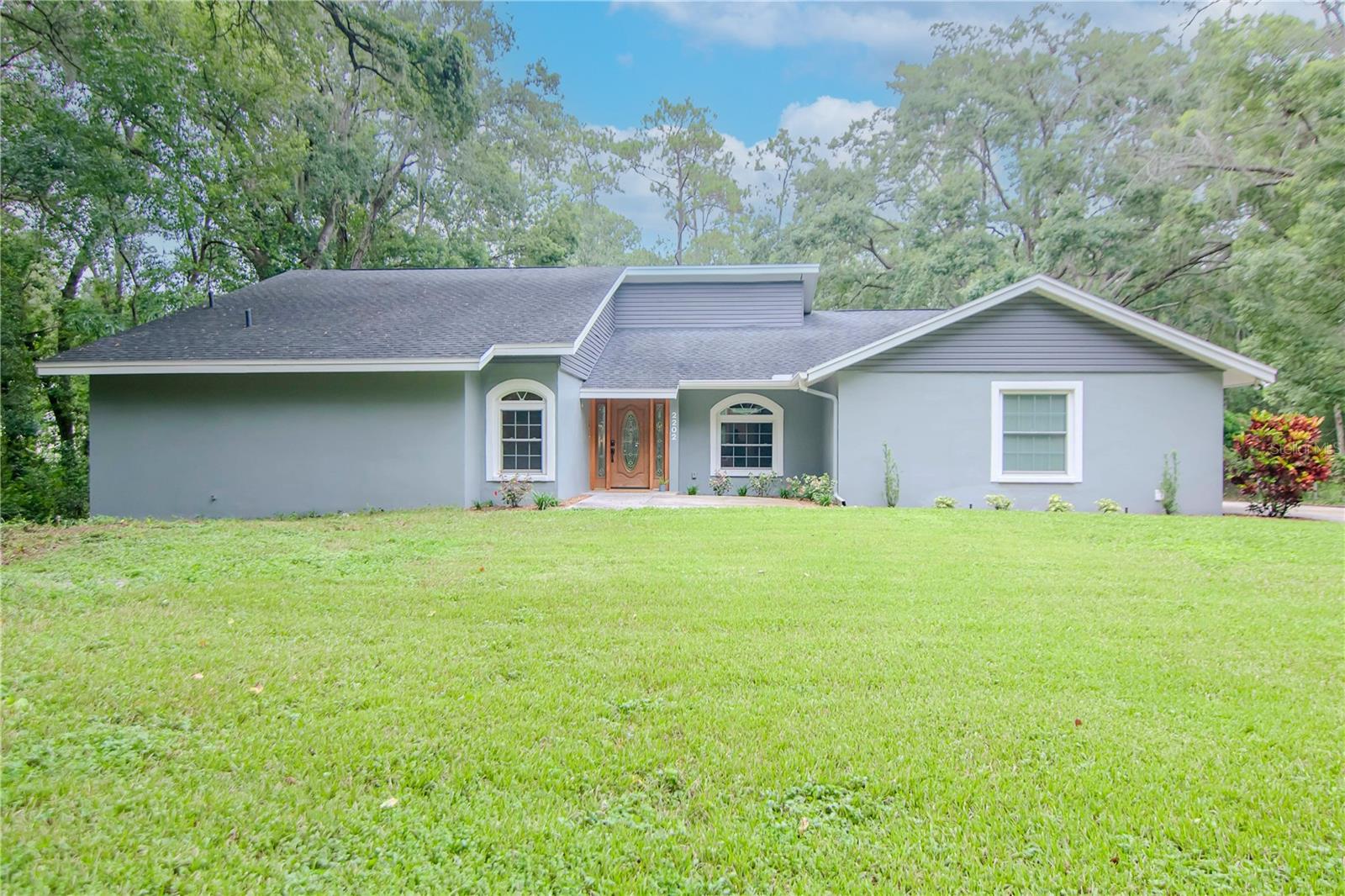 Andre Dr, Lutz, FL 33549