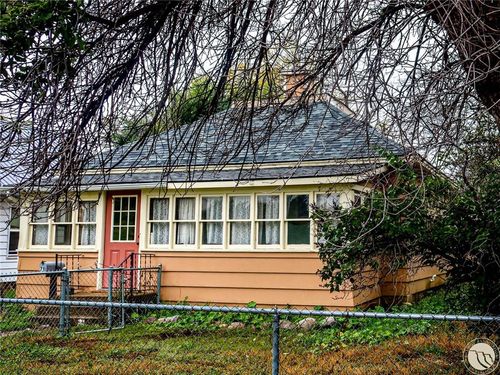 711 1st St W, Roundup, MT, 59072-2435 | Card Image