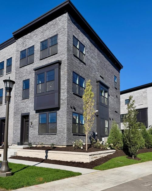 2265 Beechwood Ave, Saint Paul, MN, 55116-2081 | Card Image