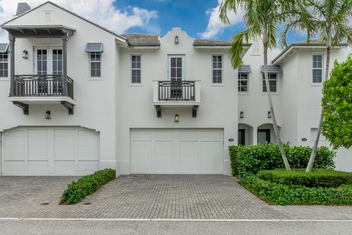 918 St George Blvd, Delray Beach, FL, 33483-5119 | Card Image
