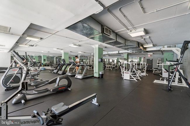 APT-526 - 4600 S Four Mile Run Dr, Condo with 1 bedrooms, 1 bathrooms and null parking in ARLINGTON VA | Image 21