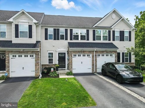 1104 Westminster Dr, BREINIGSVILLE, PA, 18031-1851 | Card Image