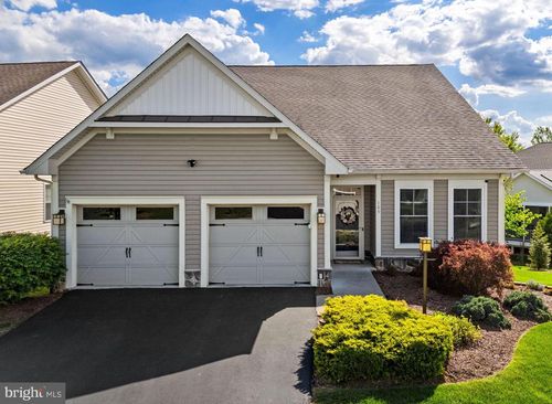 109 Tutelo Ln, LAKE FREDERICK, VA, 22630-2095 | Card Image