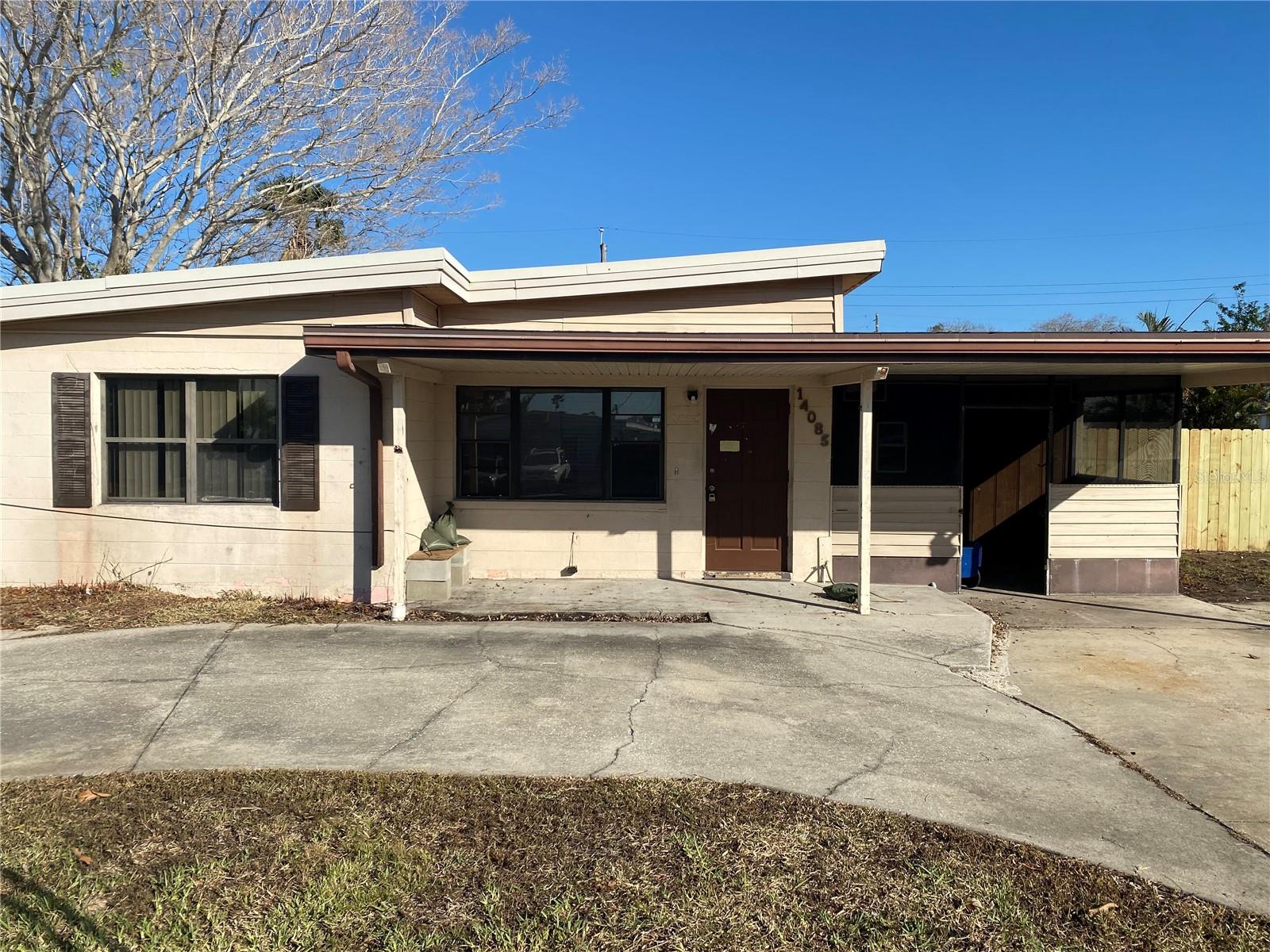 14085 W Parsley Drive, For Sale in Madeira Beach Zoocasa