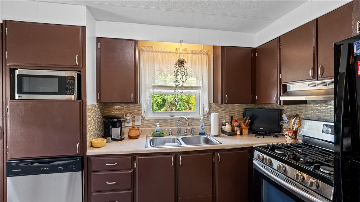 Residential in Warwick 5