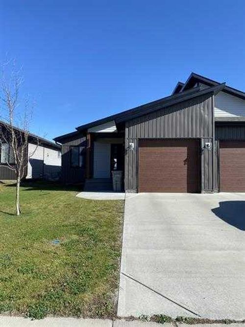 12605 102a St, Grande Prairie, AB, T8V6S2 | Card Image