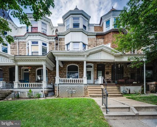 1032 N 5th St, Reading, PA, 19601-1804 | Card Image
