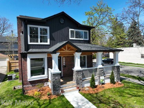 3-695 Livernois St, Ferndale, MI, 48220-2303 | Card Image