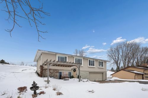 5369 County Road 6 Sw, Howard Lake, MN, 55349-5005 | Card Image