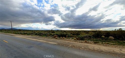 14000 W Nugent, Lancaster, CA, 93534 | Card Image
