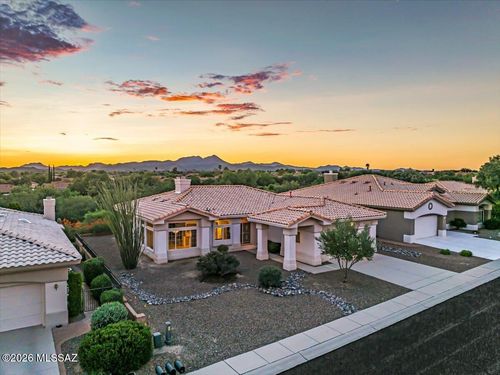 14441 N Lost Arrow Dr, Oro Valley, AZ, 85755-7131 | Card Image