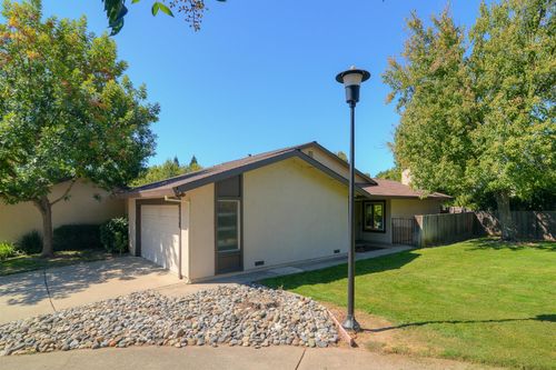 2274 Windhaven Lane, Rancho Cordova, CA, 95670 | Card Image