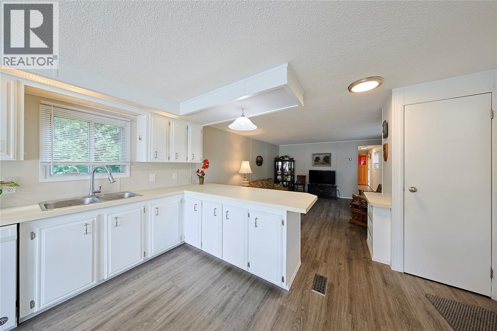 Residential in Sarnia 5