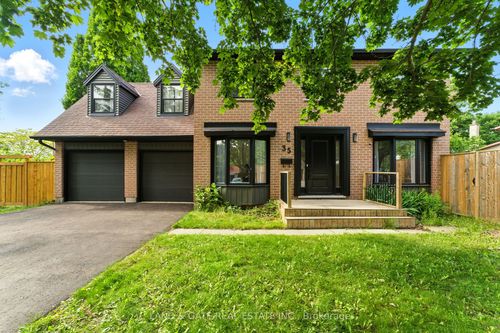 35 Aspen Valley Cres, Guelph, ON, N1G3Z9 | Card Image