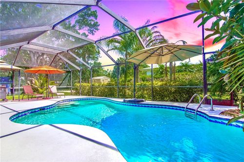 1920 32nd Ave, Vero Beach, FL, 32960-2573 | Card Image