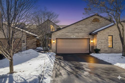 13301 Huntington Cir, Apple Valley, MN, 55124-9436 | Card Image