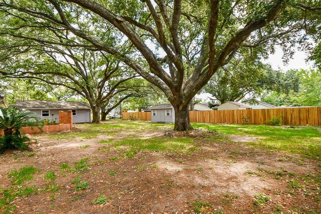 803 Richmond Parkway, House other with 3 bedrooms, 3 bathrooms and null parking in Richmond TX | Image 6