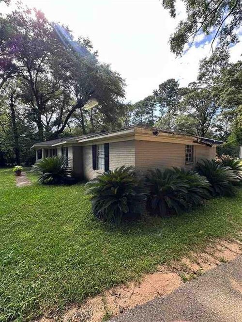 10100 Wulff Rd S, Semmes, AL, 36575-6196 | Card Image