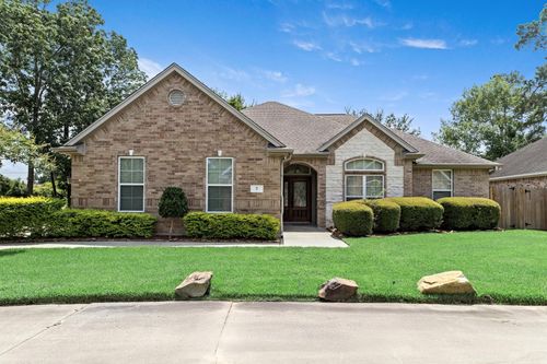 7 Howell Ct, Beaumont, TX, 77706-2643 | Card Image
