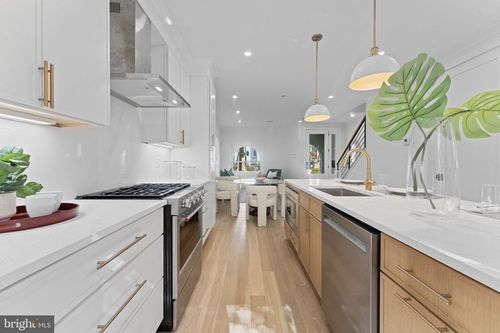 602 U St Nw, WASHINGTON, DC, 20001-2341 | Card Image