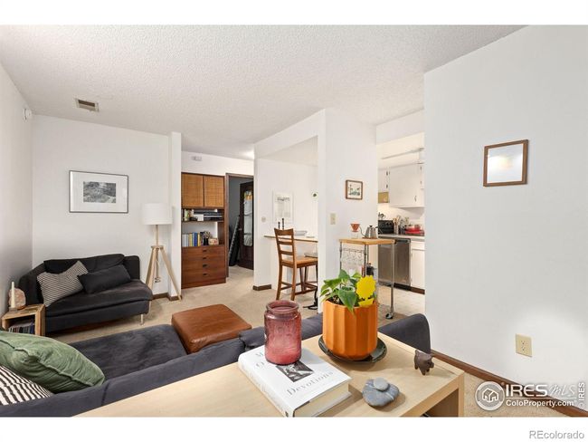 Unit 10 Living Room | Image 16