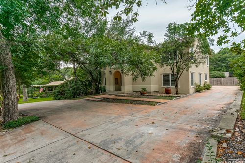 307 Ridgemont Ave, Terrell Hills, TX, 78209-5450 | Card Image