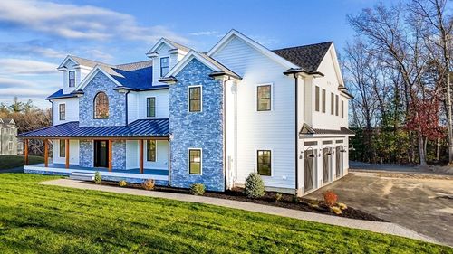 30 Fox Hill Dr, Sudbury, MA, 01776-1061 | Card Image