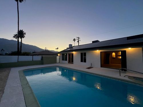 3864 E Calle San Raphael, Palm Springs, CA, 92264-1307 | Card Image