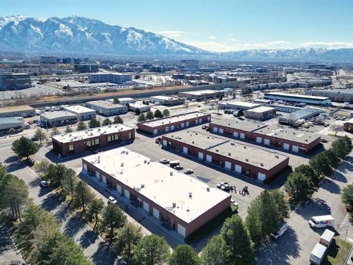 9523 S 500 W, Sandy, UT, 84070-2529 | Card Image