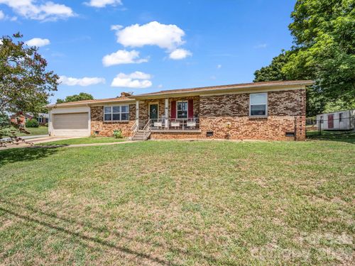 1206 Wyanoke Ave, Shelby, NC, 28152-6335 | Card Image