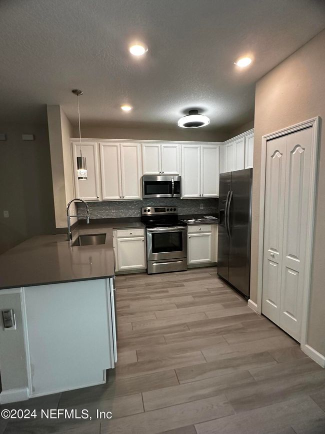 7371 Palm Hills Dr, Townhouse with 3 bedrooms, 3 bathrooms and null parking in JACKSONVILLE FL | Image 16
