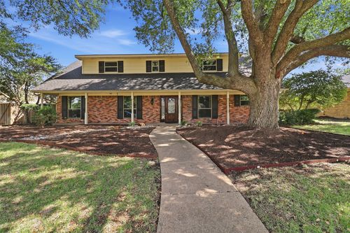 2304 Brennan Dr, Plano, TX, 75075-6618 | Card Image