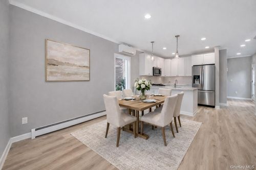 119 Whittier Dr, Kings Park, NY, 11754-2339 | Card Image