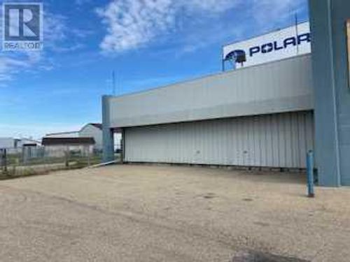 3501 35 St, Whitecourt, AB, T7S0B5 | Card Image