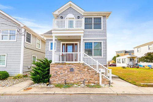 6 Via Ripa, Sea Bright, NJ, 07760-2131 | Card Image