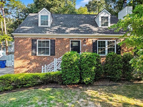 2504 Village Grove Rd, Raleigh, NC, 27613-3657 | Card Image