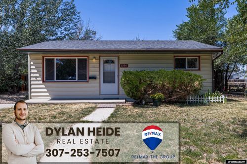 1354 Custer Ave, Casper, WY, 82604-3138 | Card Image