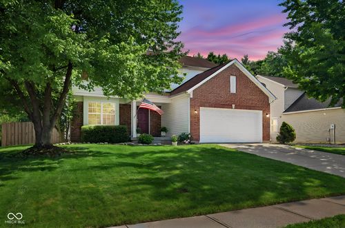 10207 Tybalt Dr, Fishers, IN, 46038-8376 | Card Image