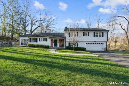 153 Fillow St, Norwalk, CT, 06850-2407 | Card Image