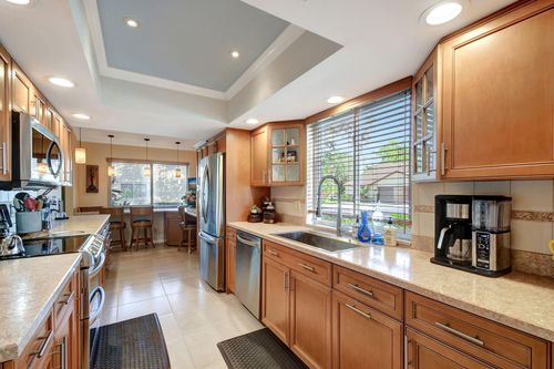 147 Meander Cir, Royal Palm Beach, FL, 33411-2984 | Card Image