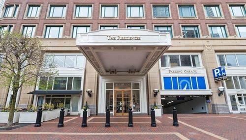 ph4-20 Rowes Wharf, Boston, MA, 02110-3325 | Card Image