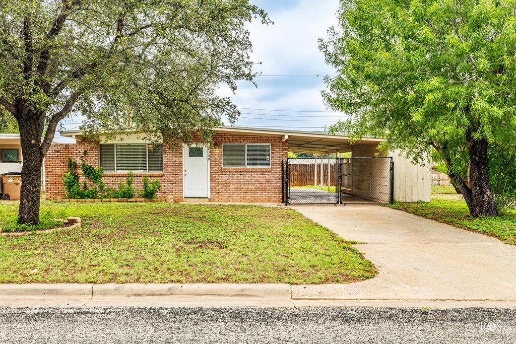 Oxford Cir, San Angelo, TX 76904