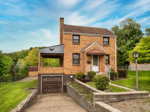 212 Poplar Dr, Pittsburgh, PA, 15209-1452 | Card Image