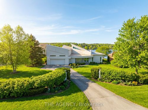 10 Beck Blvd, Penetanguishene, ON, L9M1C3 | Card Image