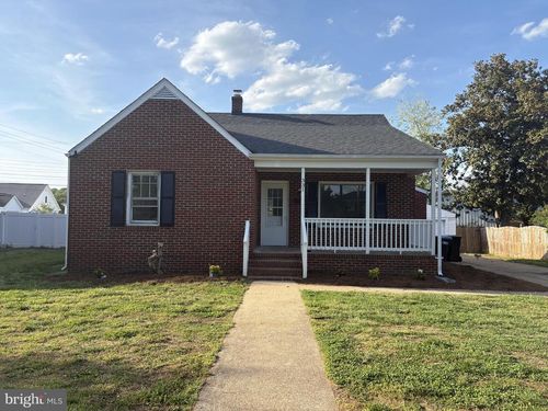 331 Hanson Ave, FREDERICKSBURG, VA, 22401-3165 | Card Image