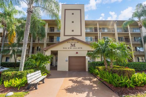 405m-901 Sw 141st Ave, Pembroke Pines, FL, 33027-1576 | Card Image