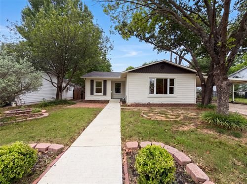 2724 Halbert Street, Fort Worth, TX, 76112 | Card Image