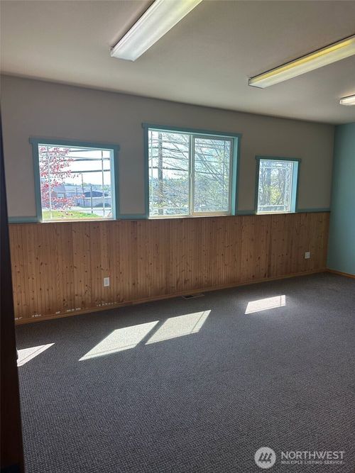 400-117 N 8th St, Shelton, WA, 98584-2564 | Card Image