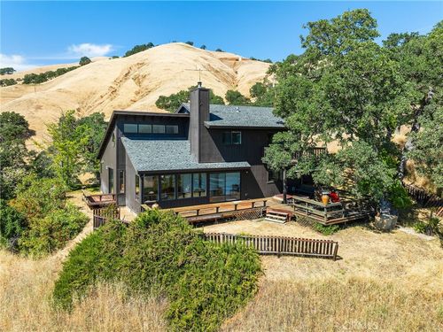 7469 Bruner Dr, Glenhaven, CA, 95443-8404 | Card Image