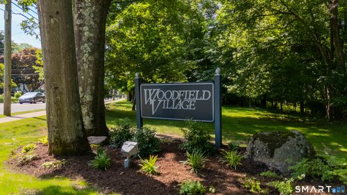 85-85 Gate Ridge Rd, Fairfield, CT, 06825-1166 | Card Image
